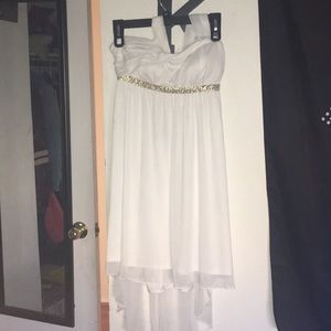 BEAUTIFUL WHITE PROM/ANY OCCASION DRESS